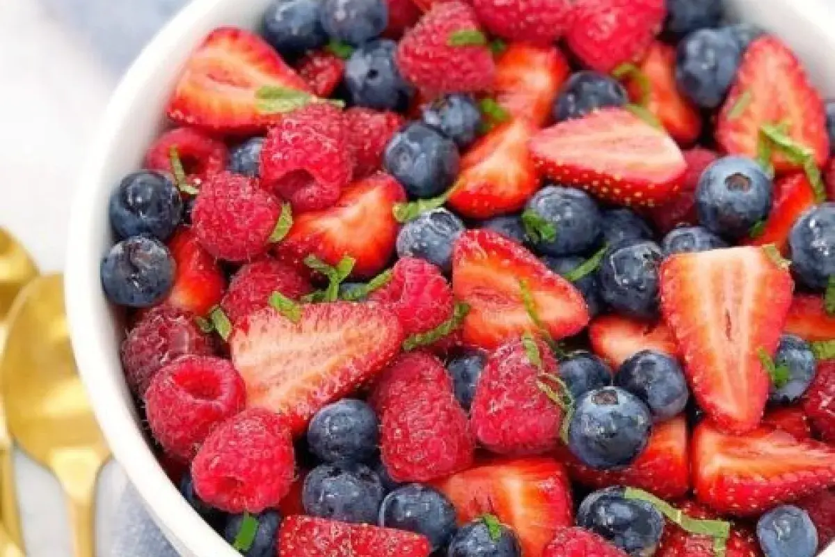 Berries (Blueberries, Strawberries, Raspberries)