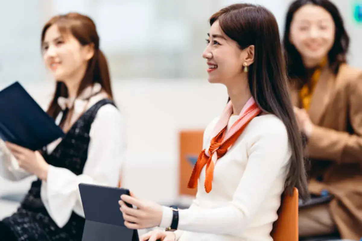 K-pop idols learning foreign languages in classroom setting