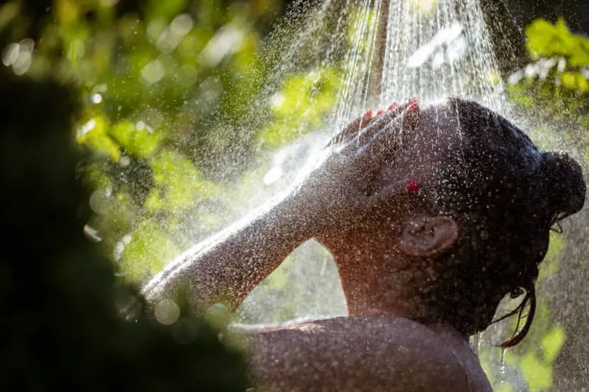 Cold invigorating shower for alertness