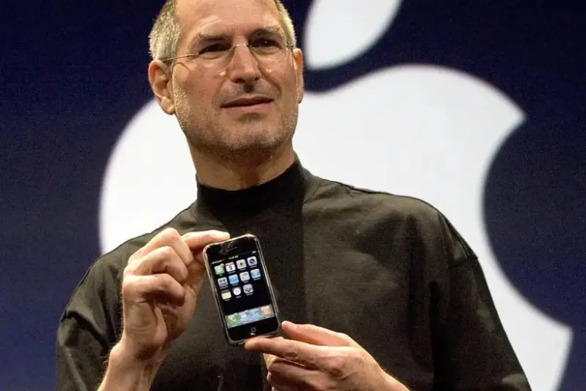 Steve Jobs unveiling the first iPhone on stage