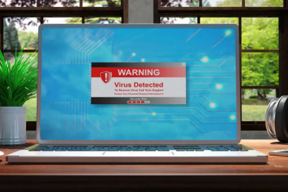 Tech support scam warning claiming computer infection