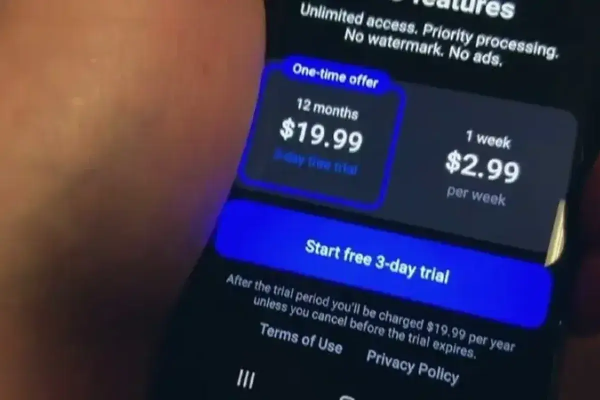Misleading free trial subscription with hidden charges