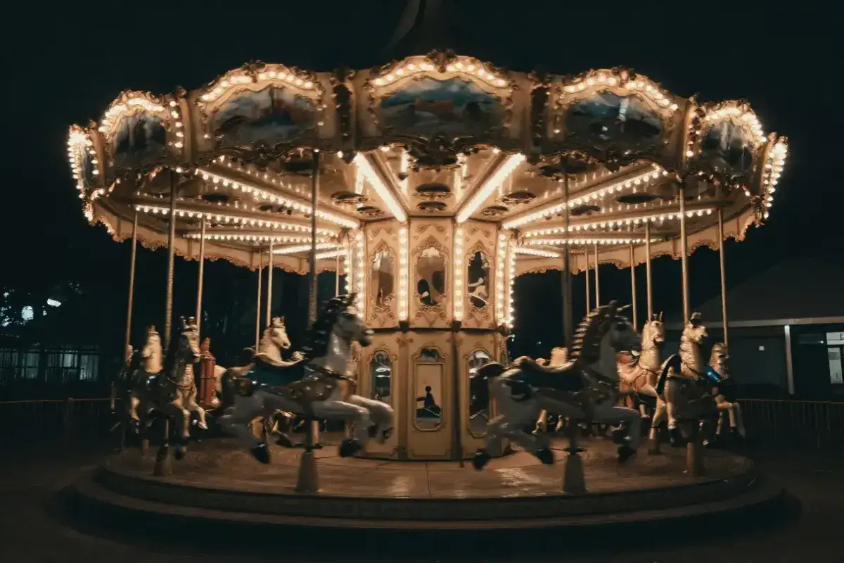 carousel motion blur