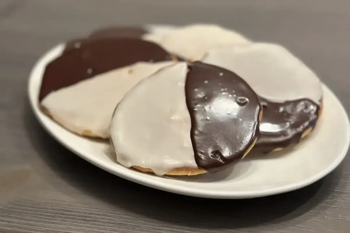 Black and White Cookie