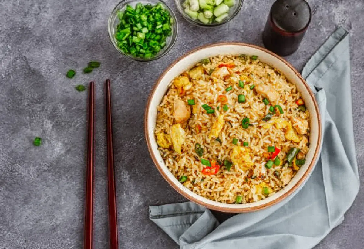 Rice Cooker Chicken & Veggie Rice