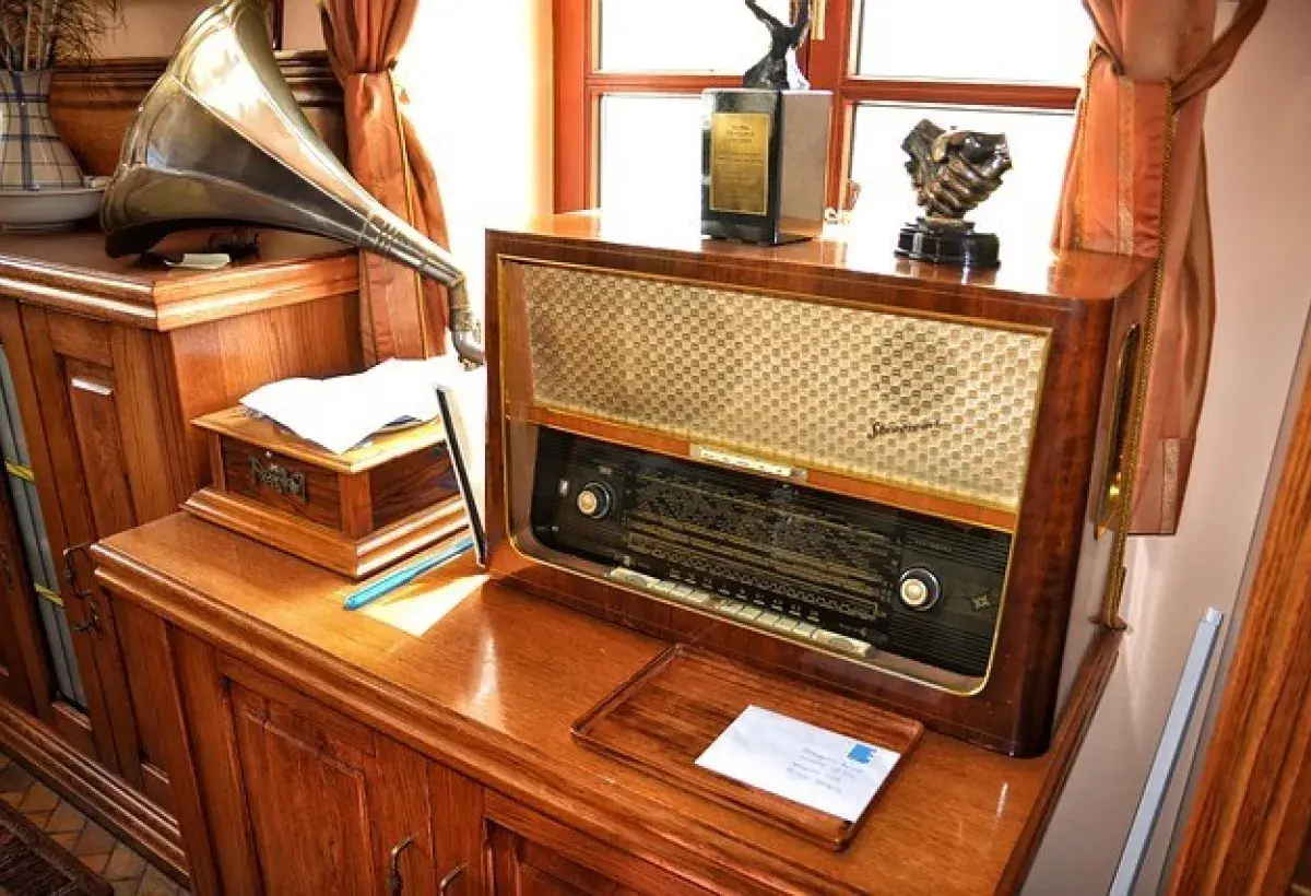 The Happy-Sad: Bittersweet Harmony