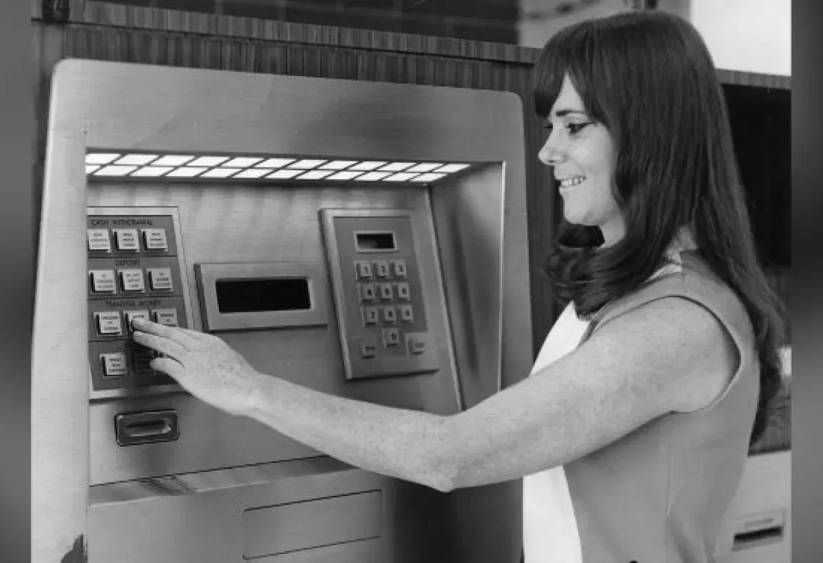 First generation ATM inspired by vending technology