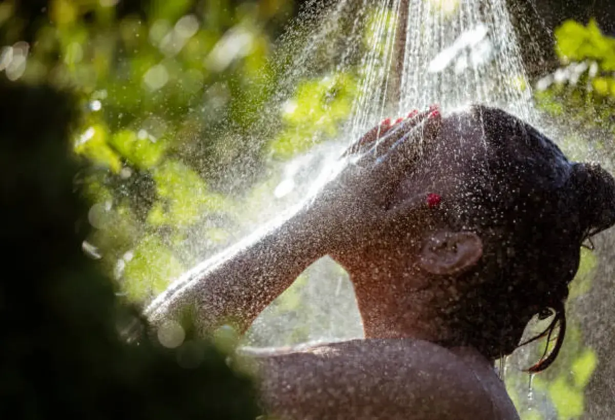 Cold invigorating shower for alertness