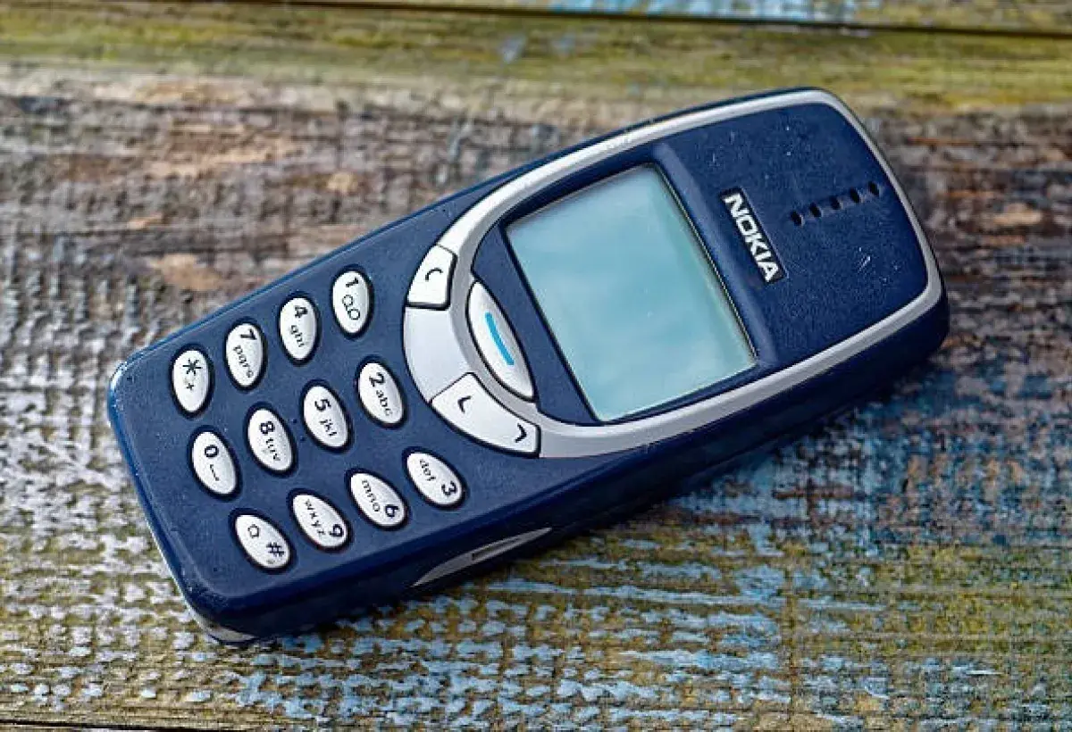 Nokia 1100 classic mobile phone