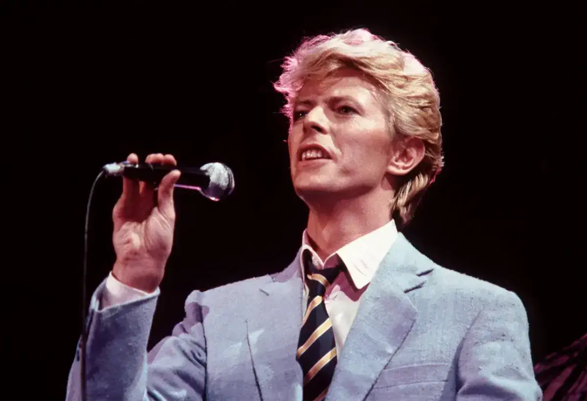 David Bowie performing Let’s Dance in the 1980s