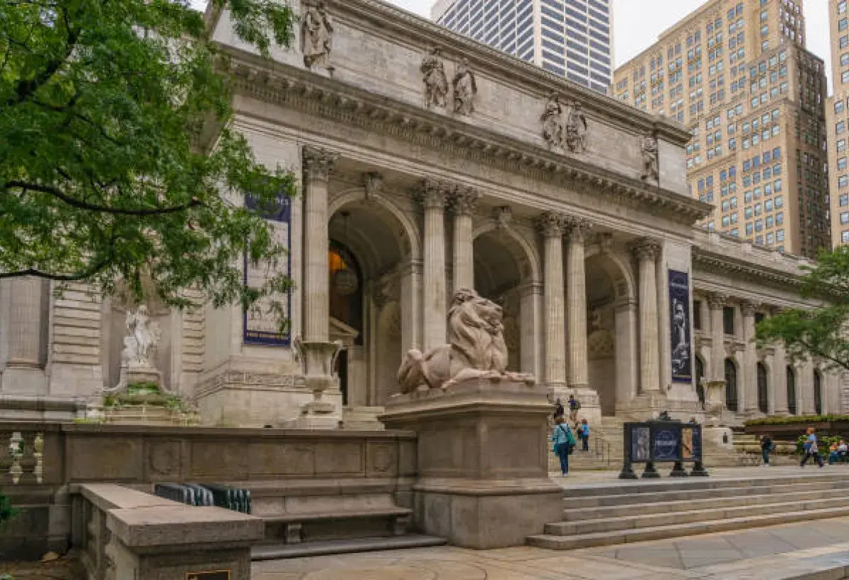 Main entrance of New York Public Library with marble lions