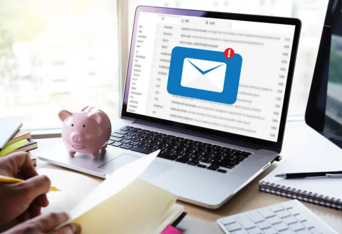 email pretending to be a bank notification