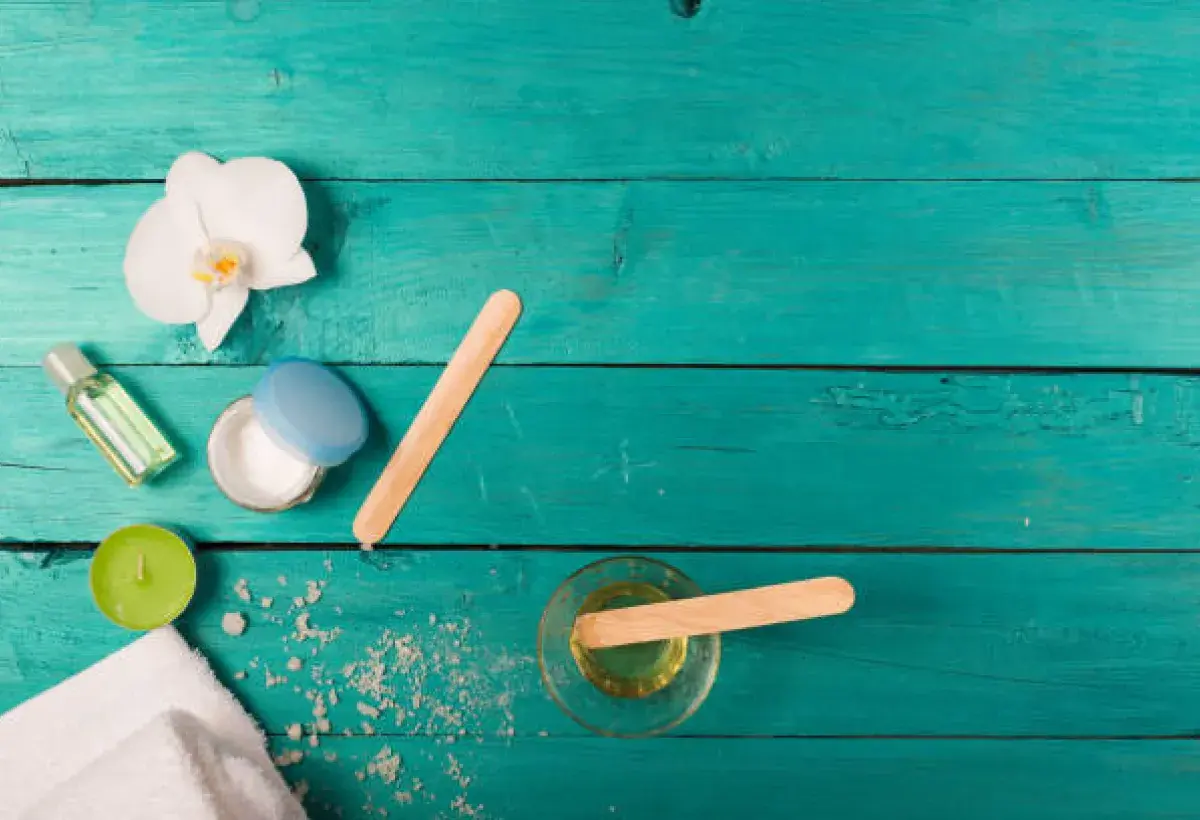 Bikini waxing introduction with natural beauty tools