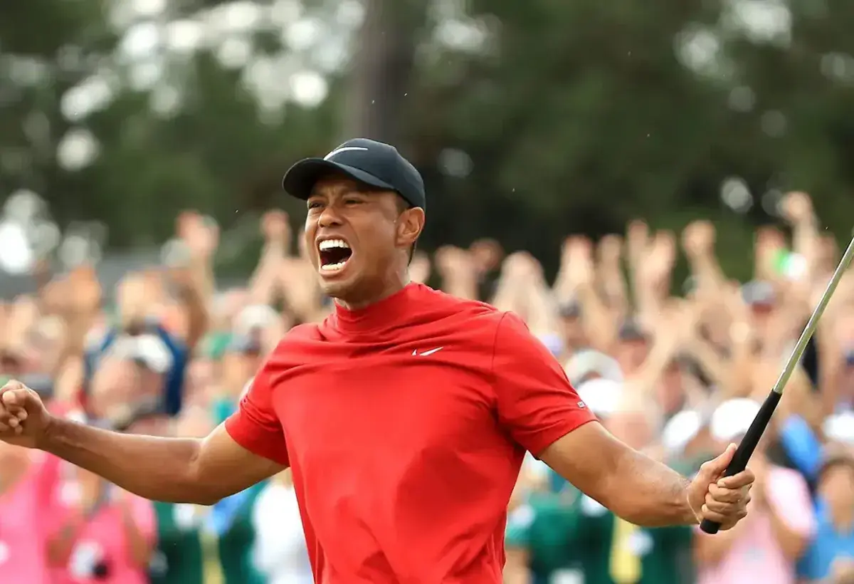 Tiger Woods iconic victory celebration
