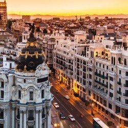 🥘 Madrid, Spain – Tapas, nightlife, and flamenco vibes.