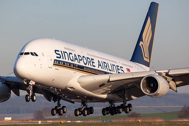 🥇 Singapore Airlines