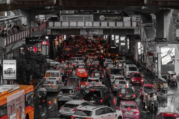 📱 How do you handle traffic?