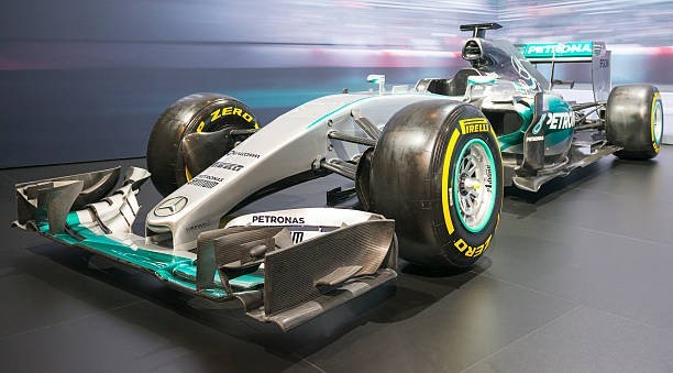 Which legendary Formula 1 driver was nicknamed “The Professor” for his tactical driving style?