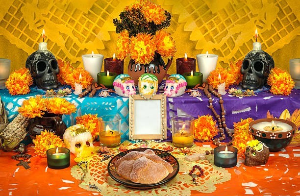 Ofrendas are altars of love