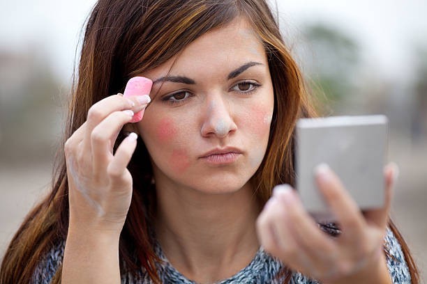 Makeup makes acne worse